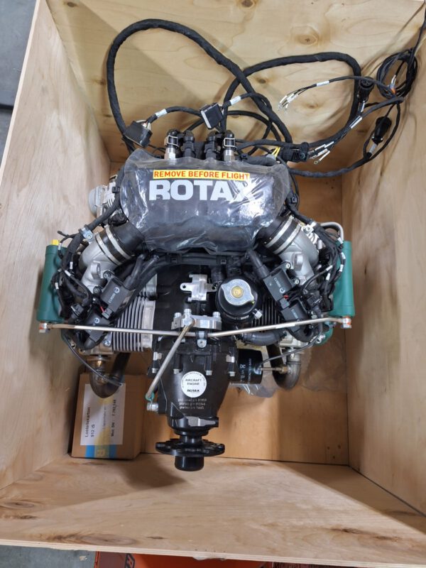 New Rotax 912iS c 3 sport engine 1
